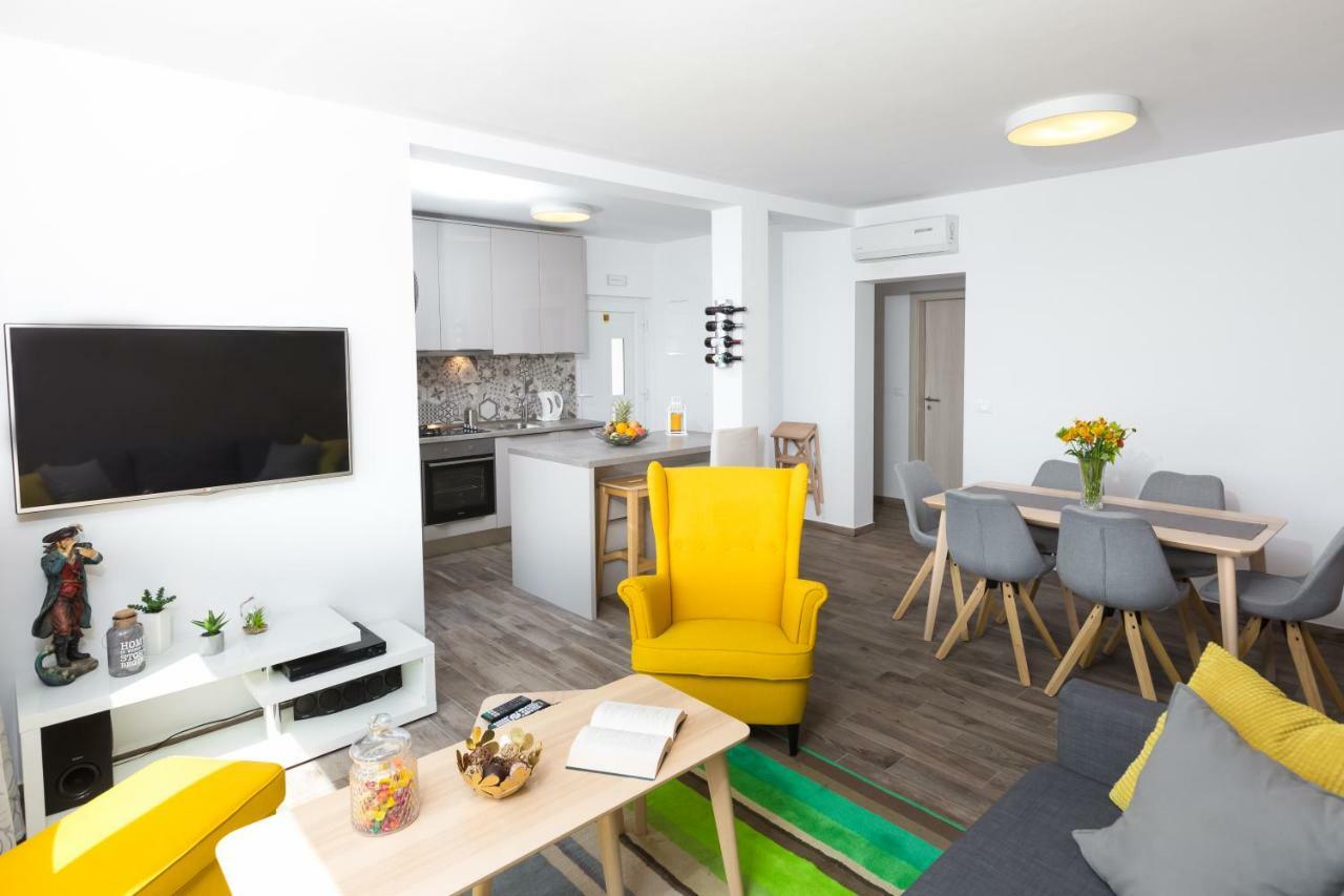 Villa Pergola-Apartment Toni มลินี ภายนอก รูปภาพ